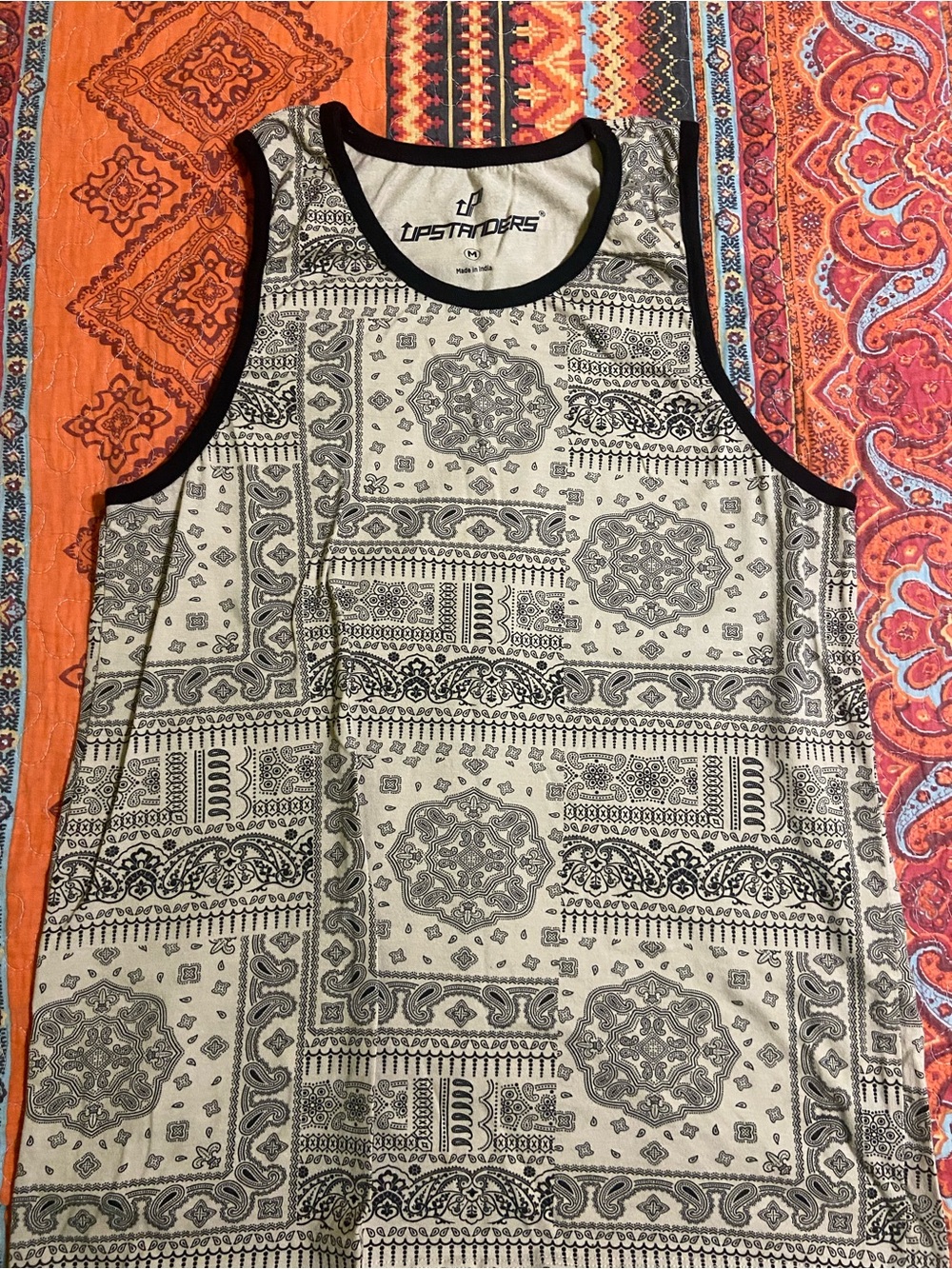 Riders by Lee Cream and Black Printed Sleeveless Tank